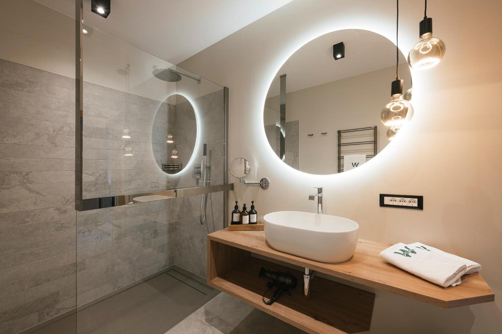 Boutique Hotel Wiesenhof - Adults Only Lana Zewnętrze zdjęcie